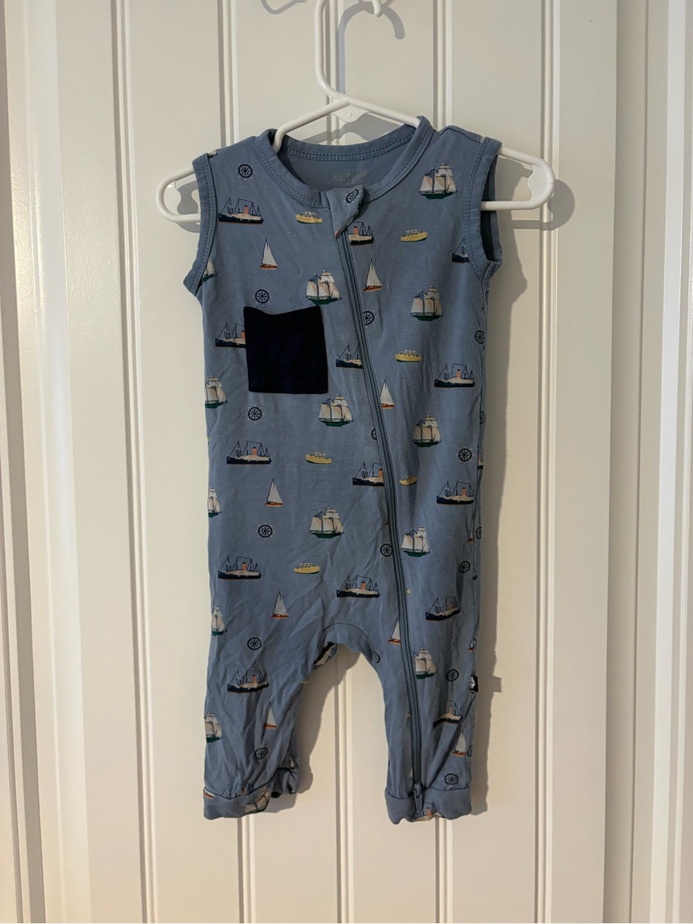 Kyte Baby Sleeveless Zippered Romper in Vintage Boats